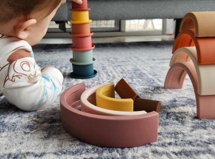 silicone stacking toys